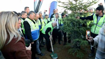 Bursa’nın yeniden ‘Yeşil’ kimliğine kavuşması için çalışmalarını sürdüren Büyükşehir Belediyesi,