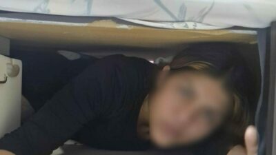 Bursa’da farklı adreslere girerek hırsızlık yapan ve 107 suç kaydı