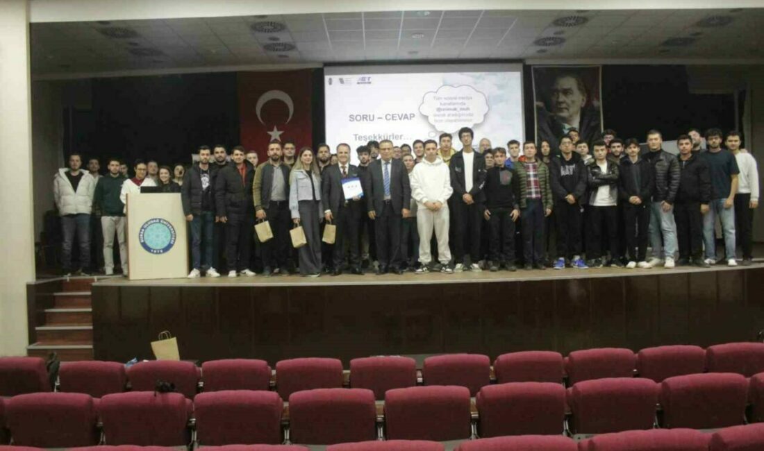 Asım Kocabıyık, çok sayıda etkinlikle anıldı Eğitime verdiği katkılarla hafızalarda yer edinen iş adamı Asım Kocabıyık,