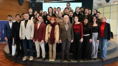 Bursa Büyükşehir Belediye Başkanı Mustafa Bozbey, Bursa’daki üniversitelerin öğrenci topluluklarıyla
