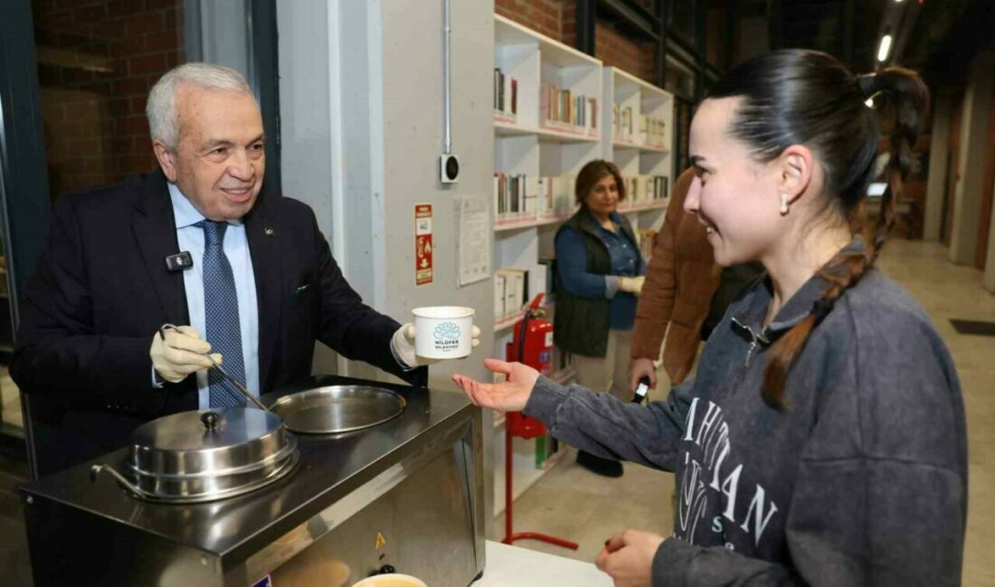 Nilüfer Belediye Başkanı Şadi Özdemir, sınav dönemlerinde 24 saat hizmet