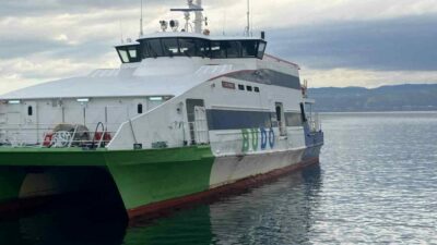 Bursa ile İstanbul arasında deniz ulaşımını sağlayan deniz otobüsü seferleri,