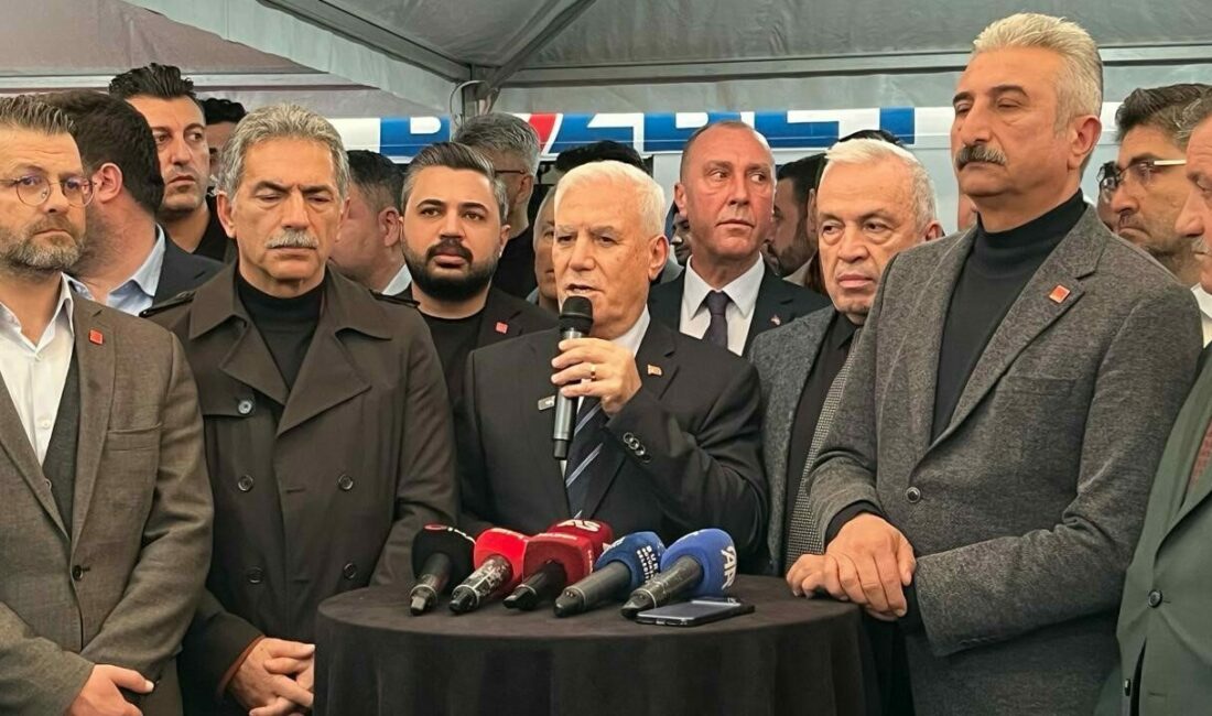 Bursa Büyükşehir Belediye Başkanı Bozbey: “Bunlar bizi asla yıldıramaz, yıldırması da mümkün değildir” Bursa Büyükşehir Belediye Başkanı Mustafa Bozbey, kendisine yönelik fiziki saldırı