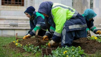 Bursa Büyükşehir Belediyesi, bir taraftan kentin tarihi ve kültürel mirasını