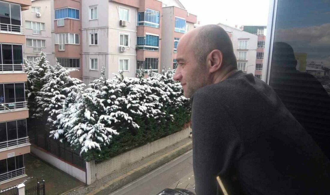 Bursa’da asılsız ihbar ve sipariş kabusu…Yakın arkadaşları da hedef alındı Bursa’da yaşayan Ersan Yalçuva’nın evine yönelik asılsız ihbar ve sahte