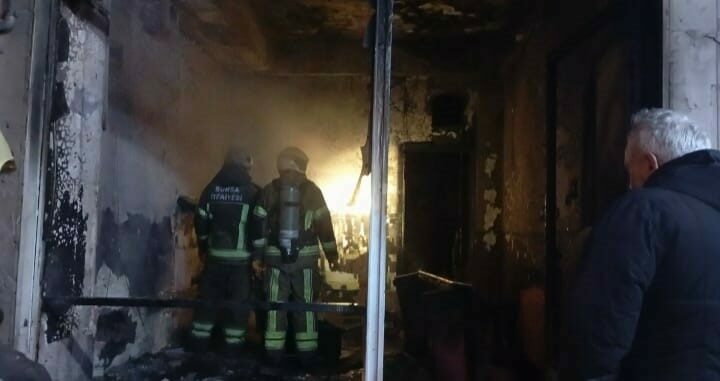 Bursa’da çay ocağında çıkan yangın paniğe neden oldu, olay yerine