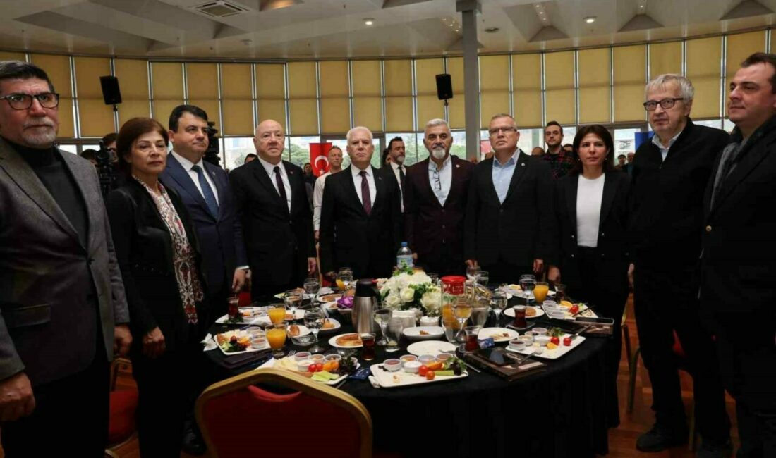 Bursa’da gazeteciler adına hatıra ormanı oluşturulacak Bursa Büyükşehir Belediye Başkanı Mustafa Bozbey, 10 Ocak Çalışan Gazeteciler