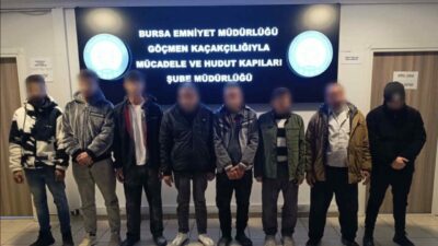 Bursa Emniyet Müdürlüğü ekiplerince göçmen kaçakçılığıyla mücadele kapsamında Osmangazi ilçesinde