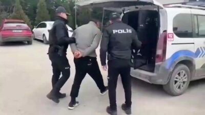 Bursa’nın Osmangazi ilçesinde, haklarında kesinleşmiş hapis cezası bulunan 3 kişi