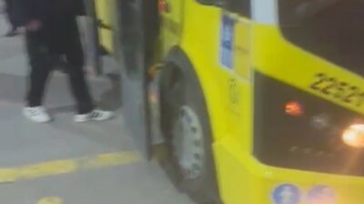 Bursa’da belediye minibüsünde kalp krizi geçiren bir yolcu, şoförün hızlı