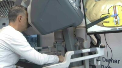 Bursa’da robotik ameliyat dönemi başladı. Medicana Bursa Hastanesi’ndeki hayata geçirilen