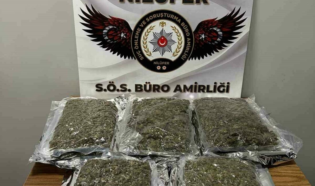 Bursa’da Nilüfer İlçe Emniyet Müdürlüğü ekiplerince gerçekleştirilen operasyonda 3 kilo