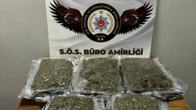 Bursa’da Nilüfer İlçe Emniyet Müdürlüğü ekiplerince gerçekleştirilen operasyonda 3 kilo