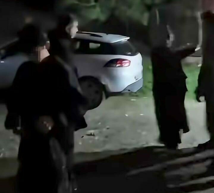 Bursa’da yürüyüşe çıkıp kaybolan iki genç kurtarıldı Bursa’da yürüyüşe çıkan iki genç, geri dönüş yolunu bulamayınca kayboldu.