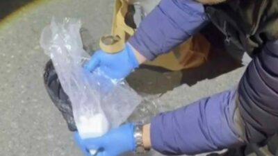 Bursa İl Emniyet Müdürlüğü ekiplerince uyuşturucu ticari yapan 3 şüpheliye