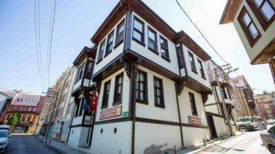 Bursa Büyükşehir Belediyesi bünyesindeki kütüphaneler, 2025 yılında 684 bini aşkın