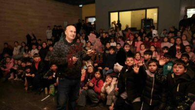 Yüzlerce yıllık geçmişe sahip olan gölge oyunu Karagöz’ü yaşatmak ve