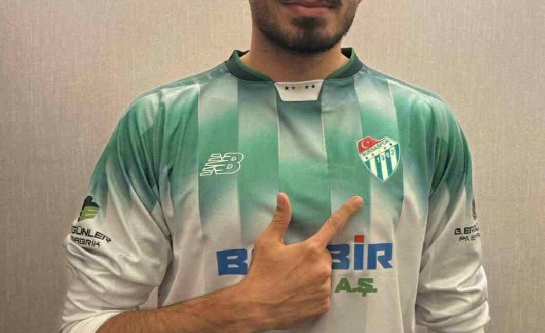 Bursaspor yeni golcüsünü resmen açıkladı Baran Başyiğit’in sakatlığı sonrası harekete geçen Bursaspor, gol yollarındaki eksik
