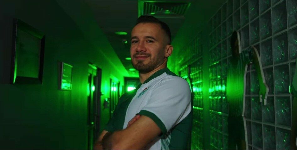 Ara transferde kadrosunu güçlendirmeyi sürdüren Bursaspor, Karacabey Belediyespor forması giyen