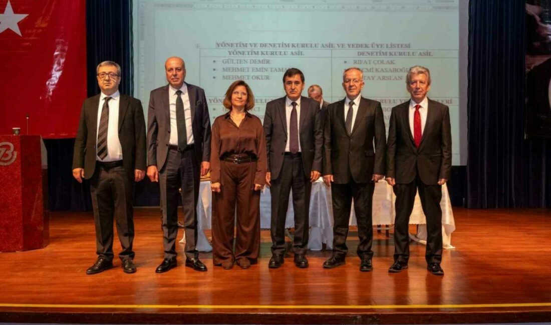 Buttim’de bayrak değişimi Bursa Uluslararası Tekstil Ticaret Merkezi (BUTTİM) 24. Olağan Genel Kurulu,