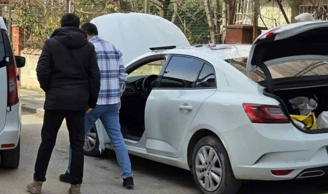 Bursa’nın İnegöl ilçesinde polisin dur ihtarına uymayarak kovalamaca sonucu yakalanan