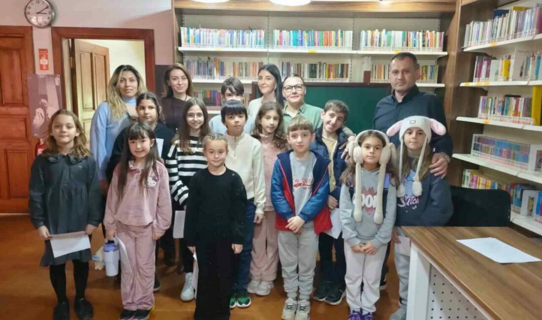 Nilüfer Belediyesi’nin düzenlediği “Çocuklar İçin Felsefe” atölyesinde bir araya gelen