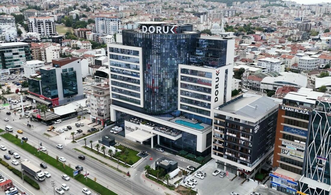 Bursa’yı Da Vinci robotik cerrahi sistemiyle tanıştıran Doruk Sağlık Grubu,