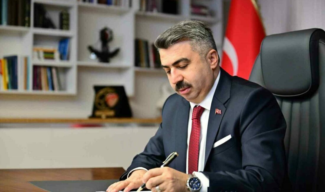 Yıldırım Belediyesi, “Beylikten Cihan Devleti’ne” temasıyla başlattığı 2025-2026 Kültür Sanat