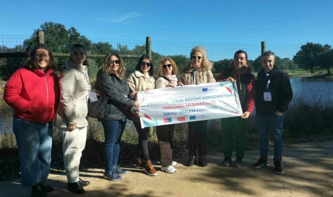 Bursa’da eğitim alanında yürüttüğü nitelikli projelerle dikkat çeken Gazi İlkokulu,