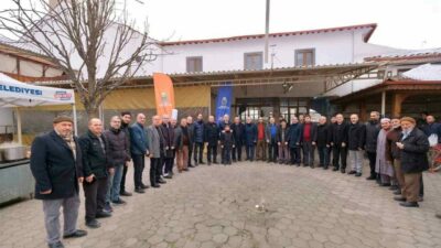 İnegöl’de yeni yılın ilk sabah namazında İnegöl Belediyesi organizasyonuyla özel