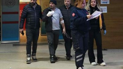 Bursa’nın İnegöl ilçesinde mobilya fabrikasında daire testere ile parça kesen