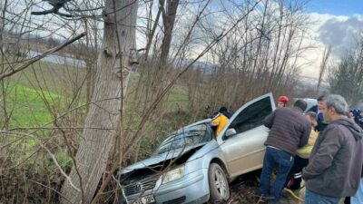 Bursa’nın İnegöl ilçesinde meydana gelen tek taraflı kazada, kontrolden çıkan