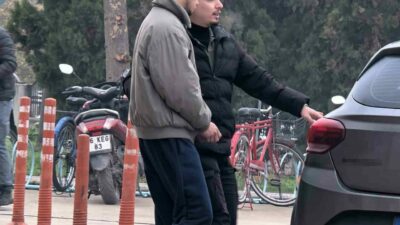 Bursa’nın İnegöl ilçesinde Narkotik Büro Amirliği ekiplerince uyuşturucu tacirlerine yönelik