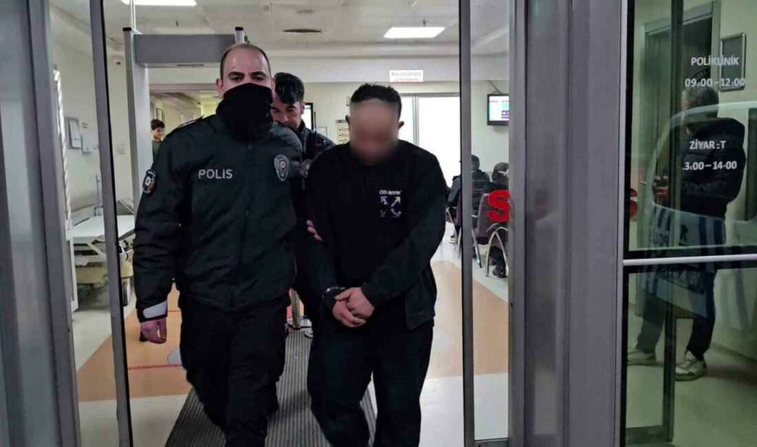 Kendisini yakalayan bekçinin parmağını ısırdı “Ben bir şey yapmadım” dedi BURSA (İHA) – Bursa’da bekçinin ‘dur’ ikazına rağmen kaçan şüpheli