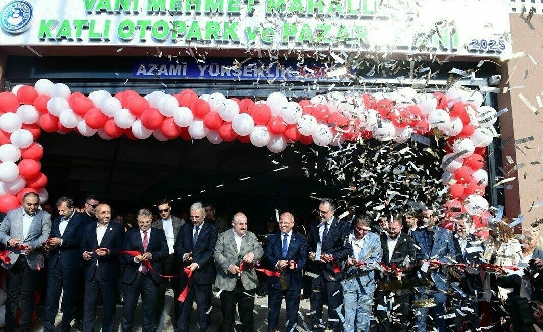 Kestel Belediyesi’nden yeni yılda sosyal belediyeciliği güçlendiren destekler Kestel Belediyesi, sosyal belediyecilik anlayışıyla 2026 yılına güçlü adımlarla giriyor.