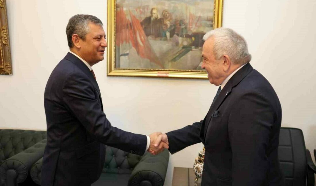 Nilüfer Belediye Başkanı Şadi Özdemir, CHP Nilüfer İlçe Örgütü ile