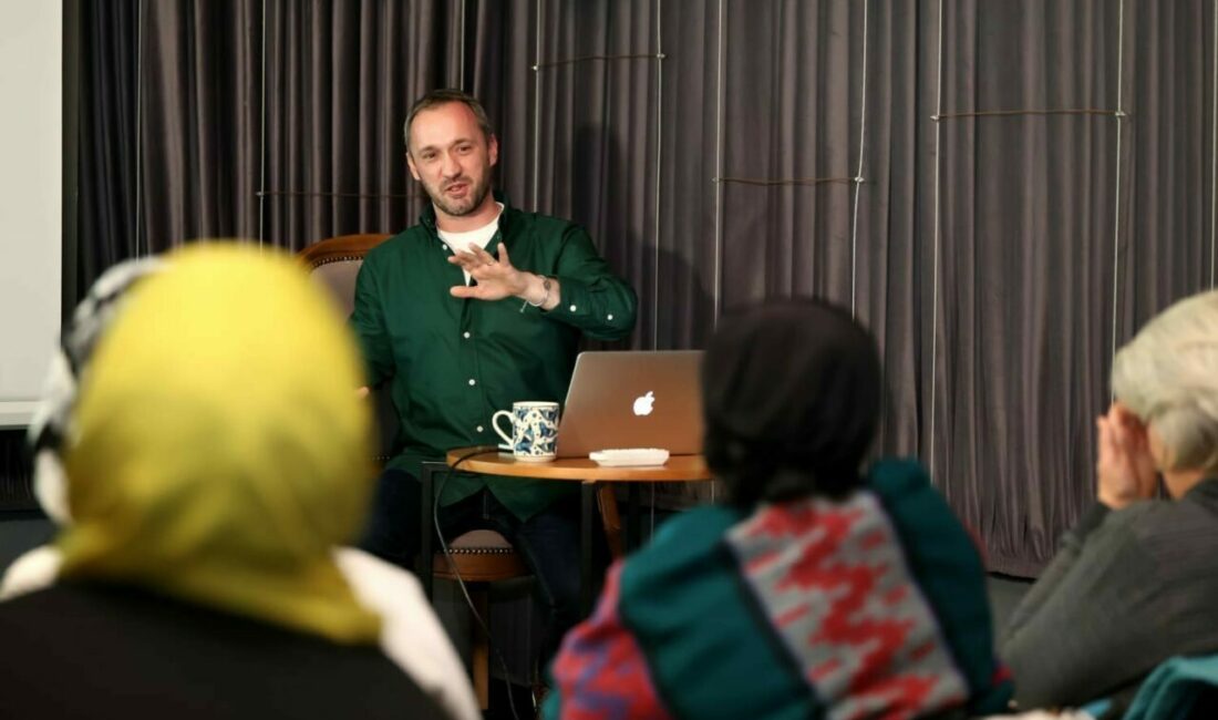 Osmangazi Belediyesi başlattığı eğitim programıyla, e-ticaretle uğraşan ya da bu