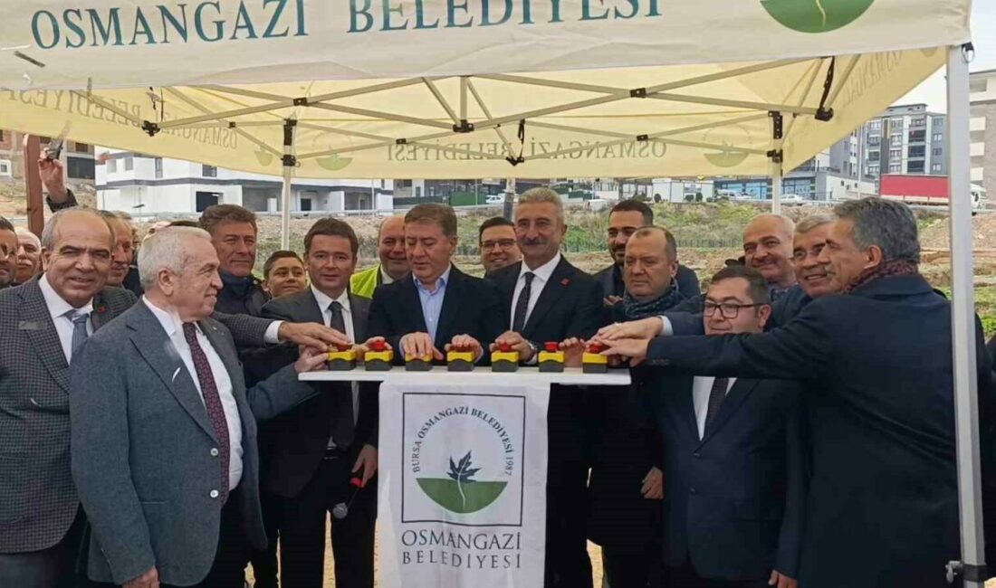 Osmangazi Demirtaş Sakarya Mahallesi’nde kapalı pazar alanının temeli atıldı Osmangazi Belediyesi tarafından Demirtaş Sakarya Mahallesi’ne kazandırılacak Kapalı Pazar Alanı’nın