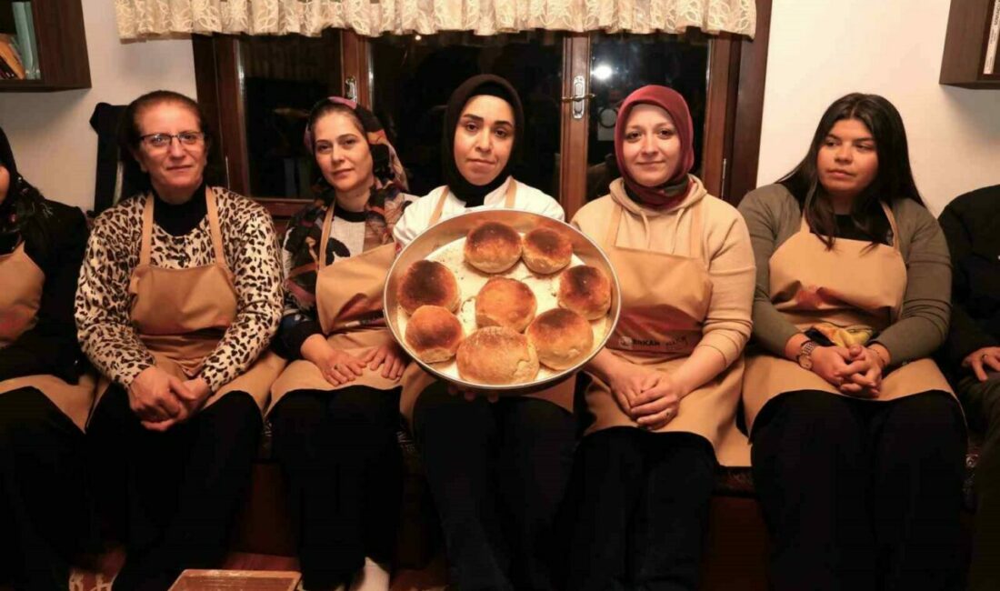 Osmangazi Belediyesi, Miraç Kandiline özel düzenlediği etkinlikte, kadınları Somuncu Baba’nın