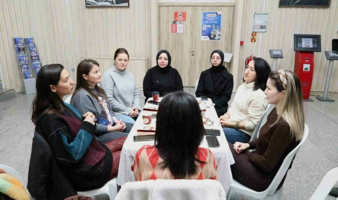 Osmangazi’de Kitapseverlerden Kolektif Okuma Etkinliği Osmangazi Belediyesi’nin okuma kültürünü yaygınlaştırmak ve kültürel birlikteliği artırmak amacıyla