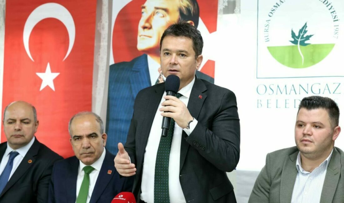 Osmangazi’de Mahalle Buluşmalarıyla Hizmet Sahada Osmangazi Belediye Başkanı Erkan Aydın, mahalle buluşmaları kapsamında Osmangazi’deki 8
