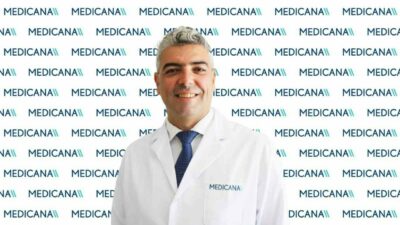 Kadın Hastalıkları ve Doğum Uzmanı Doç. Dr. Mustafa Burak Akselim,