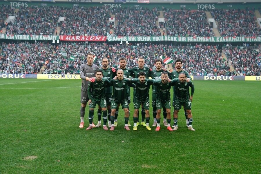 TFF 2. Lig: Bursaspor: 3 – Yeni Mersin İdman Yurdu: 0 TFF 2. Lig’in 20. haftasında Bursaspor, sahasında Yeni Mersin İdman