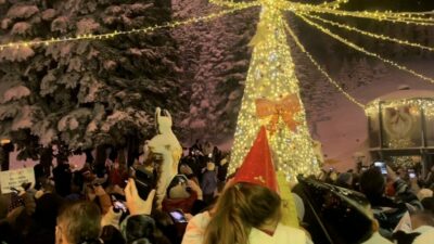 Bursa’nın gözde kış turizm merkezlerinden Uludağ’da yılbaşı coşkusu zirve yaptı.