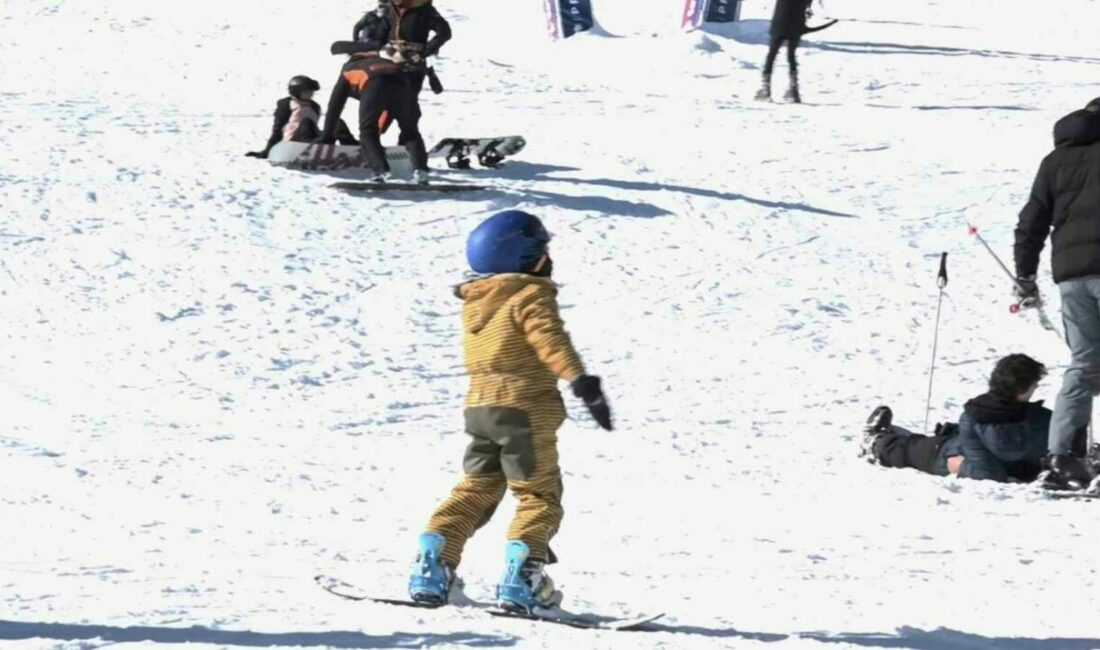 Türkiye’nin ilk ve en büyük kayak merkezi olan Uludağ’da sömestr
