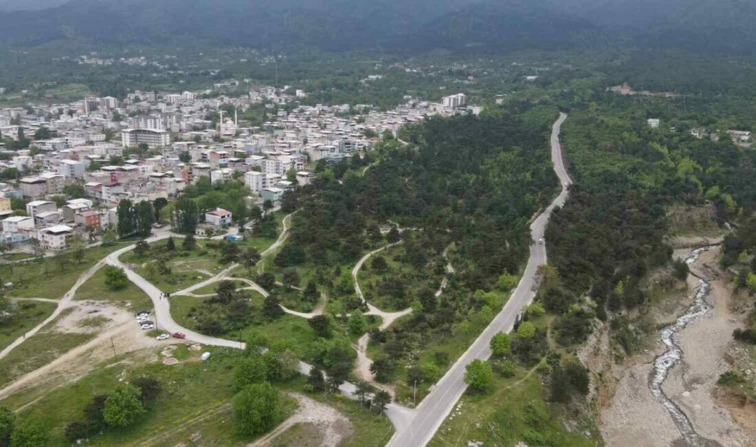 Yıldırım’a 100 bin metrekarelik yeni park geliyor Yıldırım Belediye Başkanı Oktay Yılmaz, 2026 yılına yönelik ilçedeki yeşil