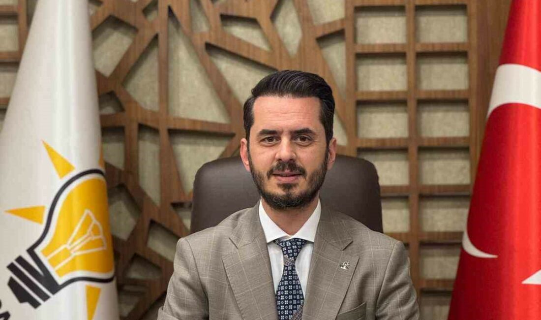 AK Parti Osmangazi İlçe Başkanı Adnan Kurtuluş, Osmangazi Belediye Başkanı