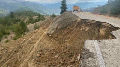 Bursa Büyükşehir Belediyesi, son günlerde yaşanan yağışlar dolayısıyla kent merkezi