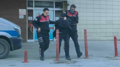 Bursa’nın İnegöl ilçesinde polisin dur ihtarına uymayarak kaçan şahıs, kovalamaca