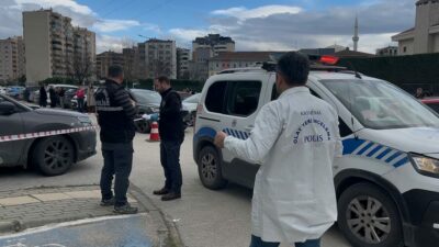 Bursa’da özel bir okulda öğretmenlik yapan Gizem N., okul önünde